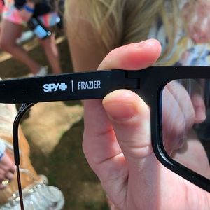 Meet your Posher, Vincent